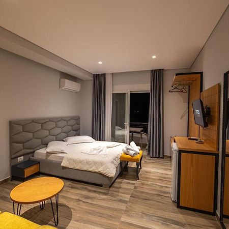 Sunkised Hotel Sarande Exterior photo