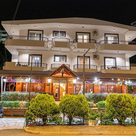 Sunkised Hotel Sarande Exterior photo